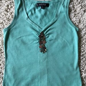 Women’s light green top.  Size S